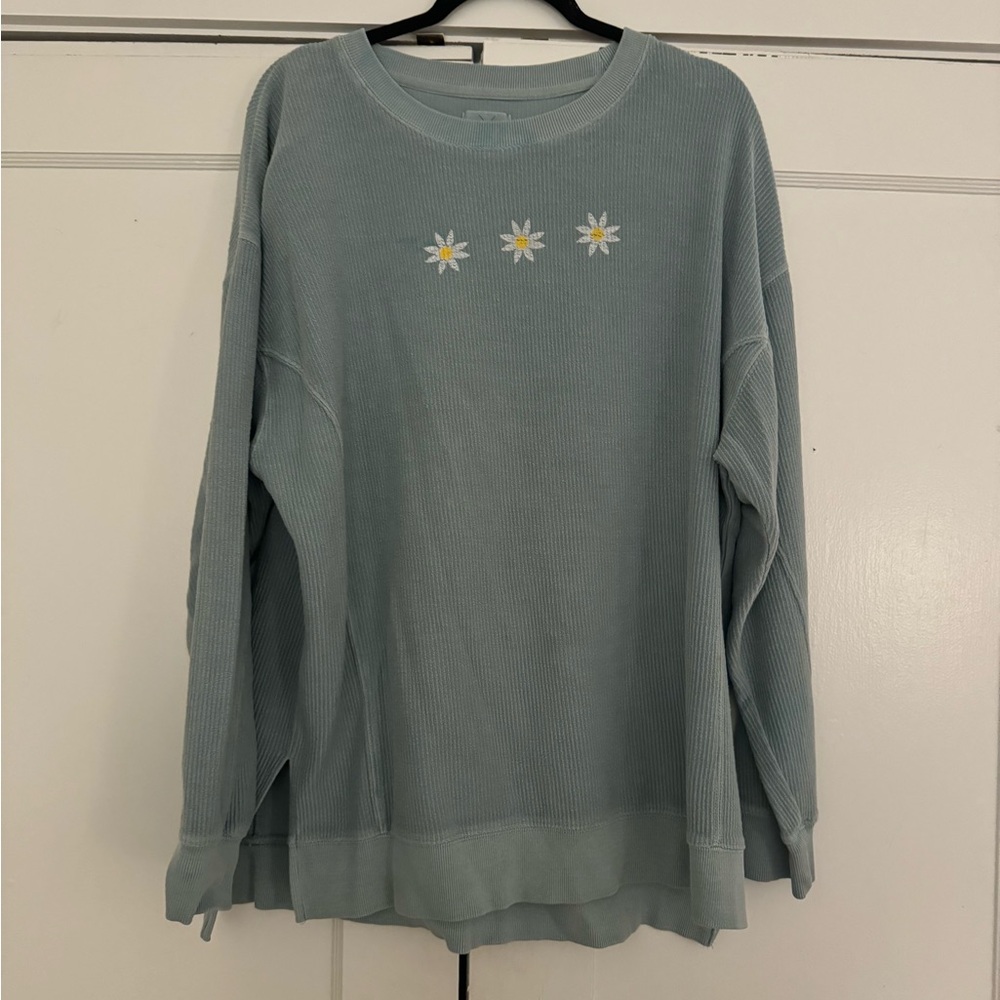 Blue Sweatshirt with Daisy’s
